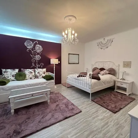 Appartment Rosengarten Baden bei Wien Esterno foto